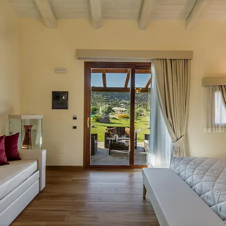 Sa Cheya Relais & Hotel 4*